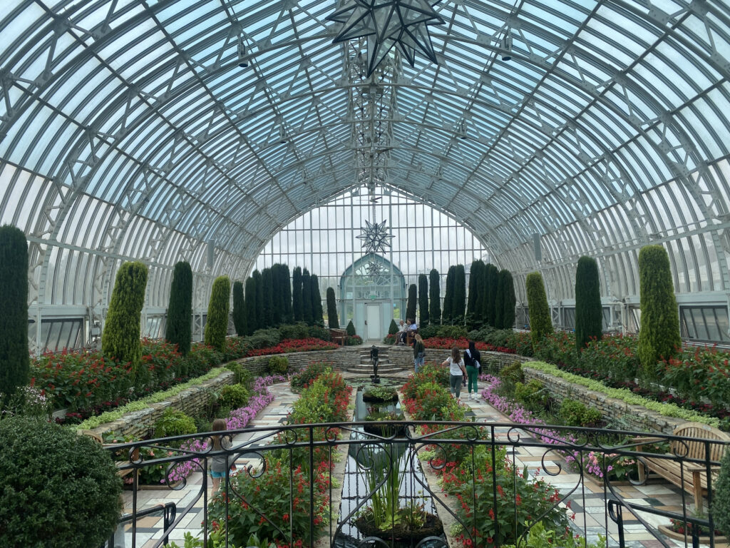 the sunken garden at the Como zoo
